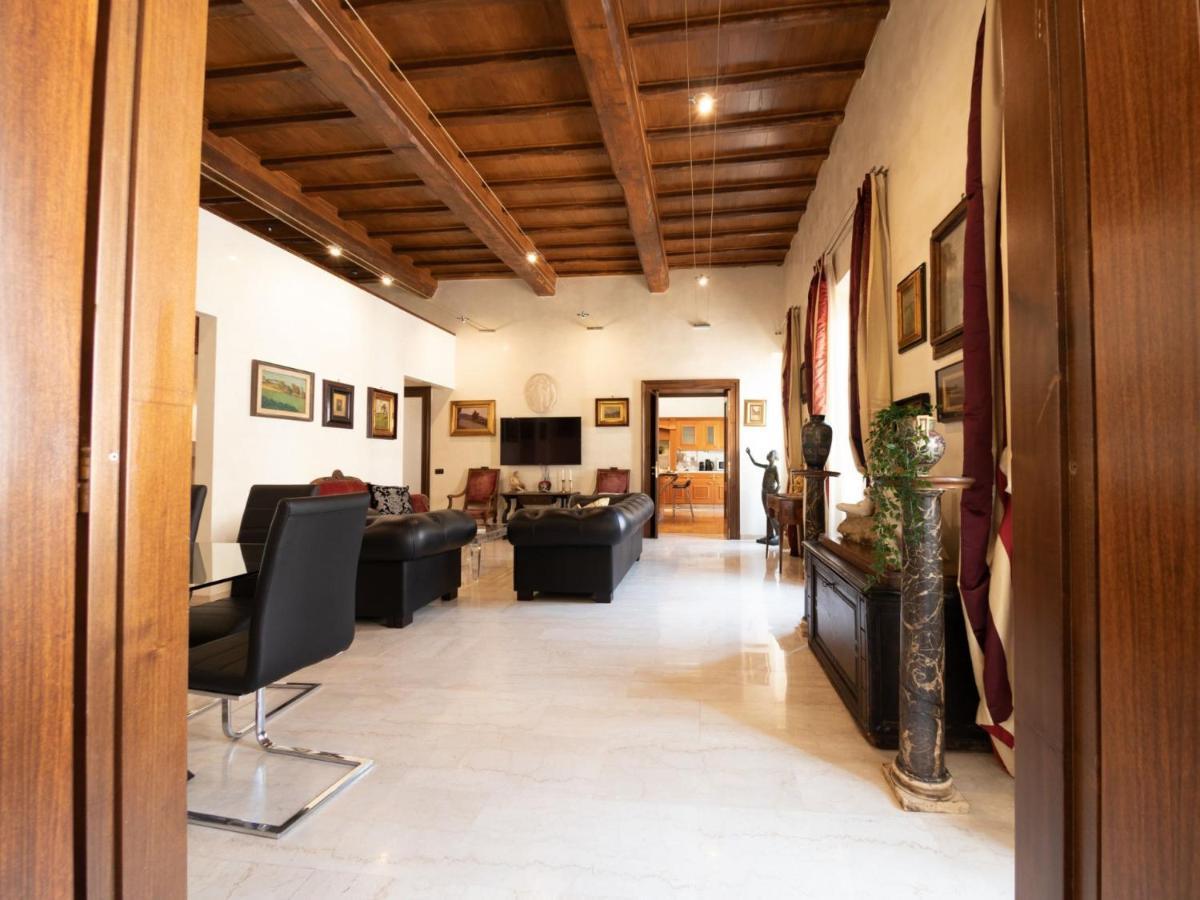 The Best Rent - Apartment With A View On Altare Della Patria Рим Екстер'єр фото